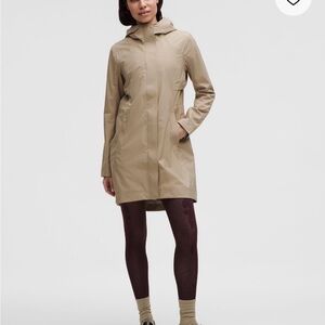 Lululemon Rain Rebel Jacket (never worn)